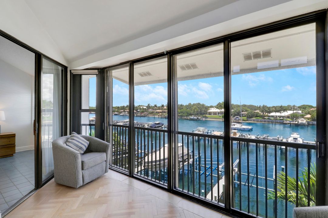 Activo con contrato: $8,500 (3 camas, 2 baños, 1543 Pies cuadrados)