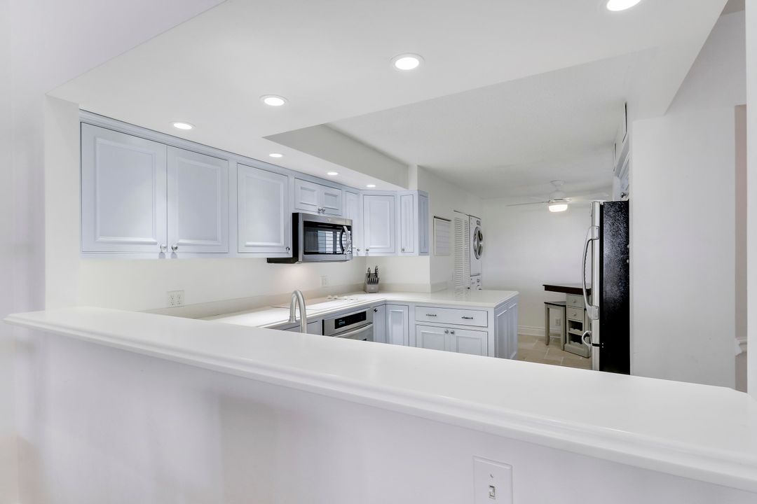 Activo con contrato: $8,500 (3 camas, 2 baños, 1543 Pies cuadrados)