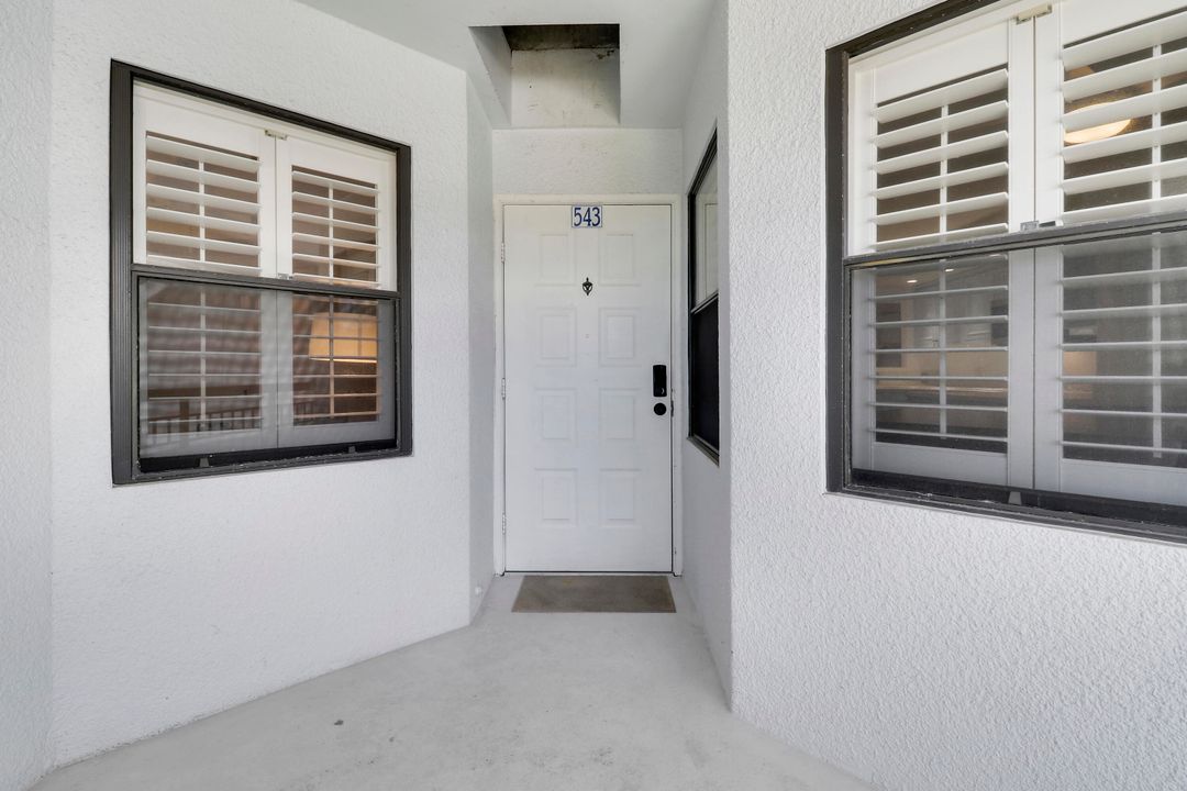 Activo con contrato: $8,500 (3 camas, 2 baños, 1543 Pies cuadrados)