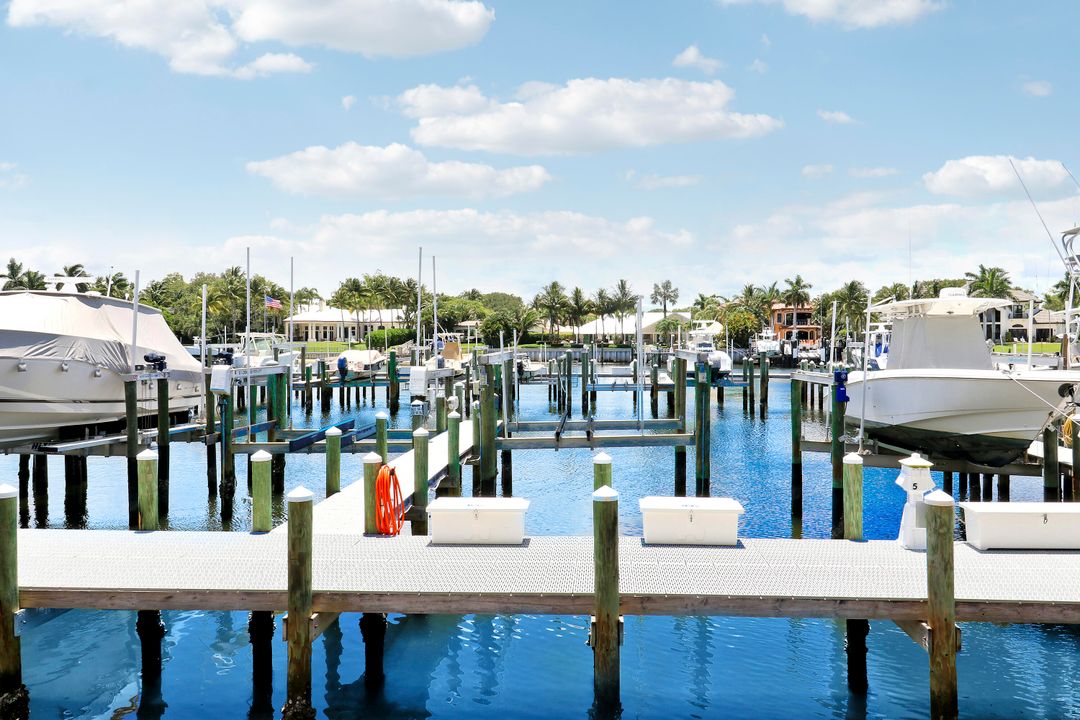 Activo con contrato: $8,500 (3 camas, 2 baños, 1543 Pies cuadrados)