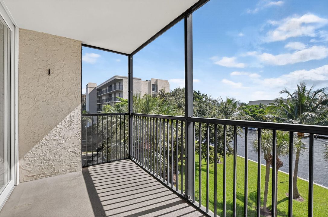 Activo con contrato: $2,500 (2 camas, 2 baños, 1130 Pies cuadrados)