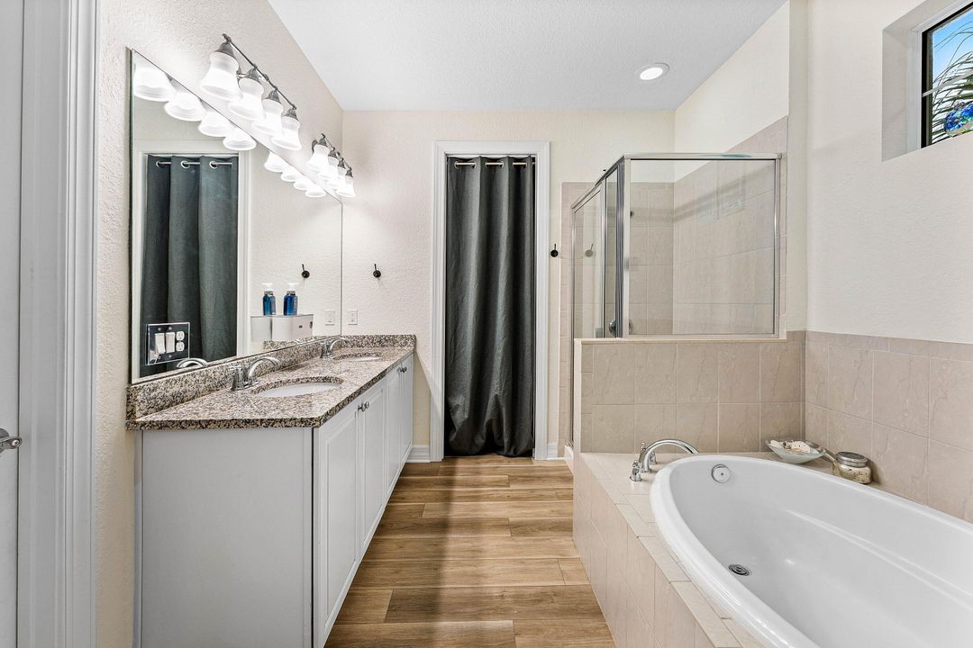 For Sale: $1,289,000 (3 beds, 3 baths, 2786 Square Feet)