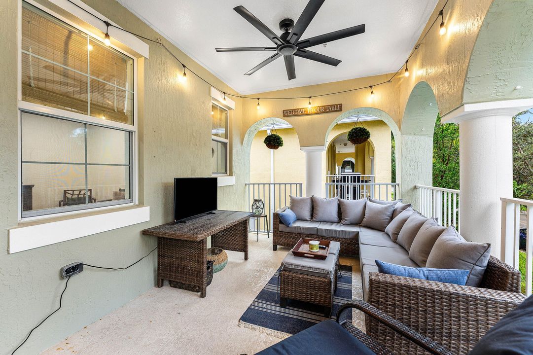 For Sale: $1,289,000 (3 beds, 3 baths, 2786 Square Feet)