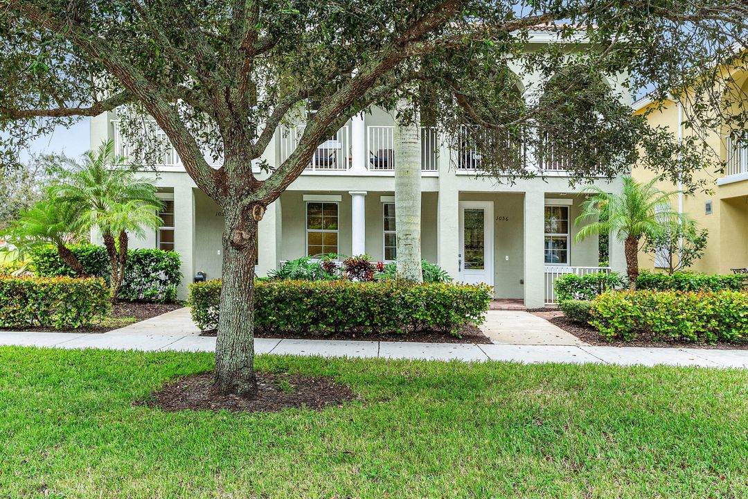 For Sale: $1,289,000 (3 beds, 3 baths, 2786 Square Feet)