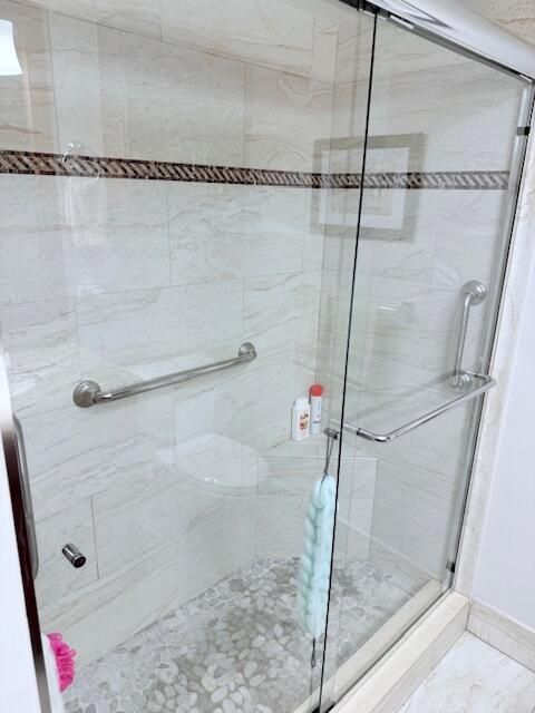 待售: $155,000 (1 贝兹, 2 浴室, 770 平方英尺)