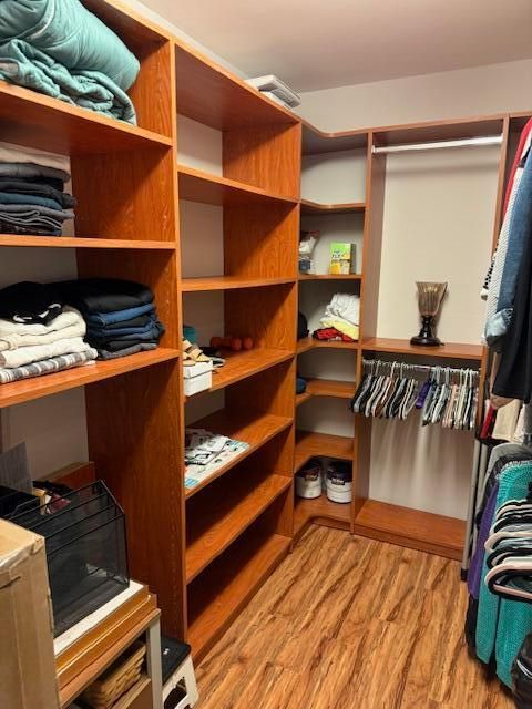 待售: $155,000 (1 贝兹, 2 浴室, 770 平方英尺)