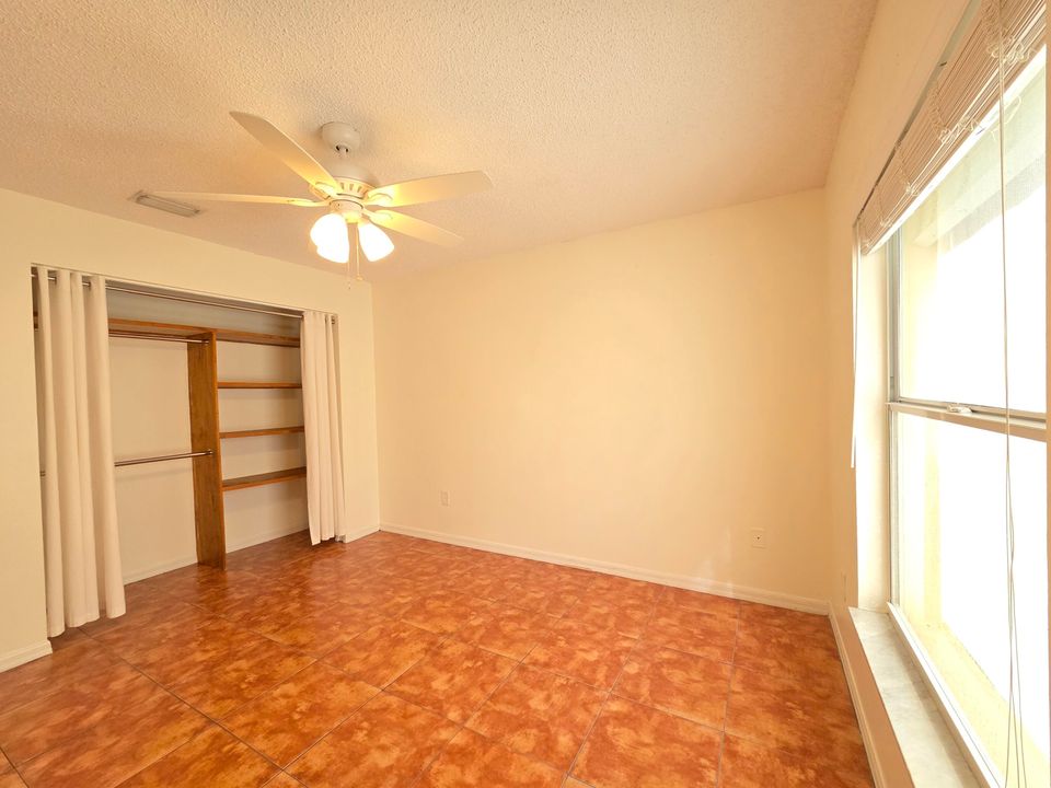 For Sale: $689,000 (3 beds, 2 baths, 1937 Square Feet)