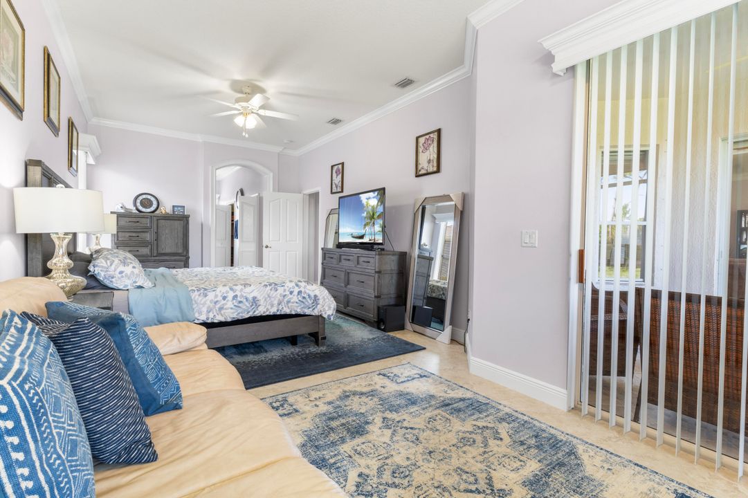 На продажу: $499,000 (4 спален, 2 ванн, 2417 Квадратных фут)