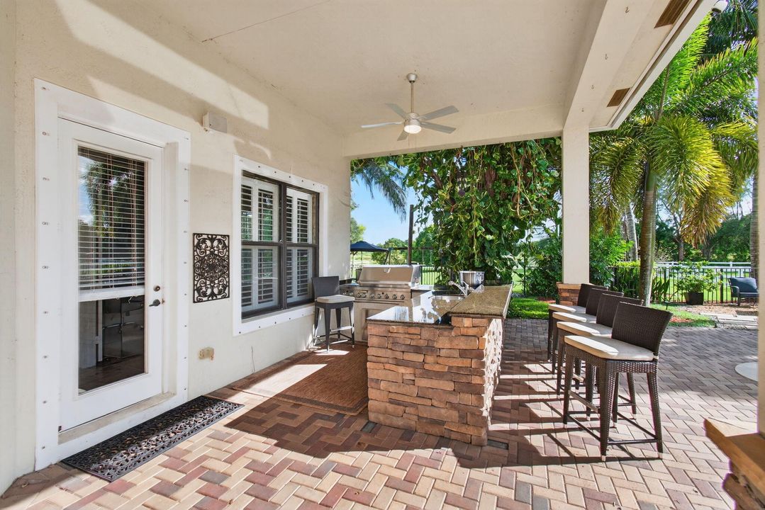 For Sale: $1,397,000 (4 beds, 4 baths, 3464 Square Feet)