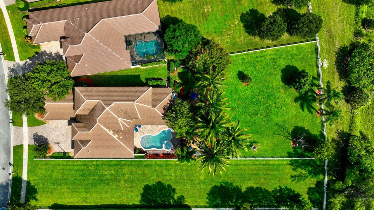 For Sale: $1,397,000 (4 beds, 4 baths, 3464 Square Feet)