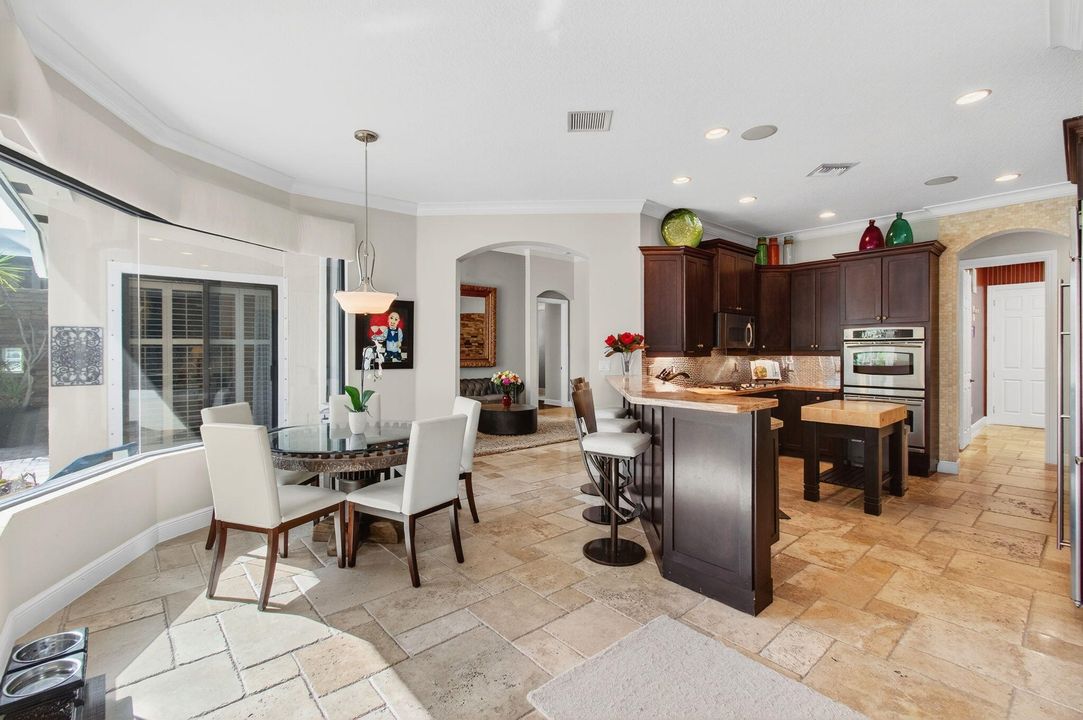 For Sale: $1,397,000 (4 beds, 4 baths, 3464 Square Feet)