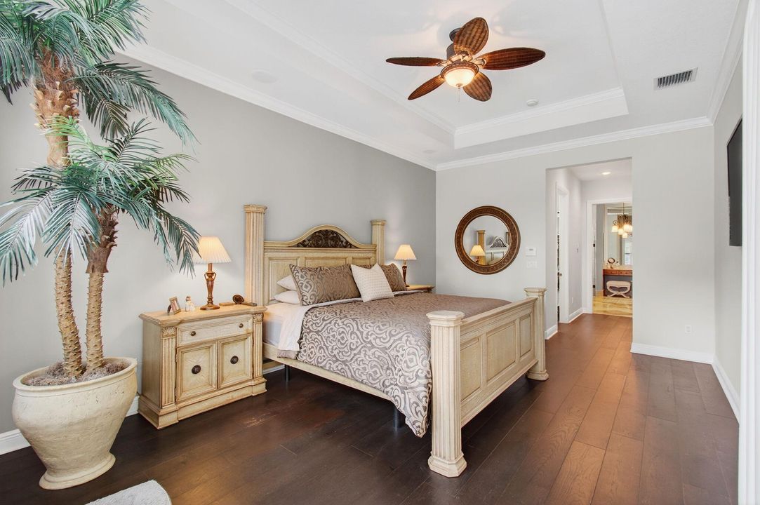 For Sale: $1,397,000 (4 beds, 4 baths, 3464 Square Feet)