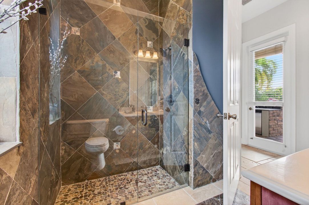 For Sale: $1,397,000 (4 beds, 4 baths, 3464 Square Feet)