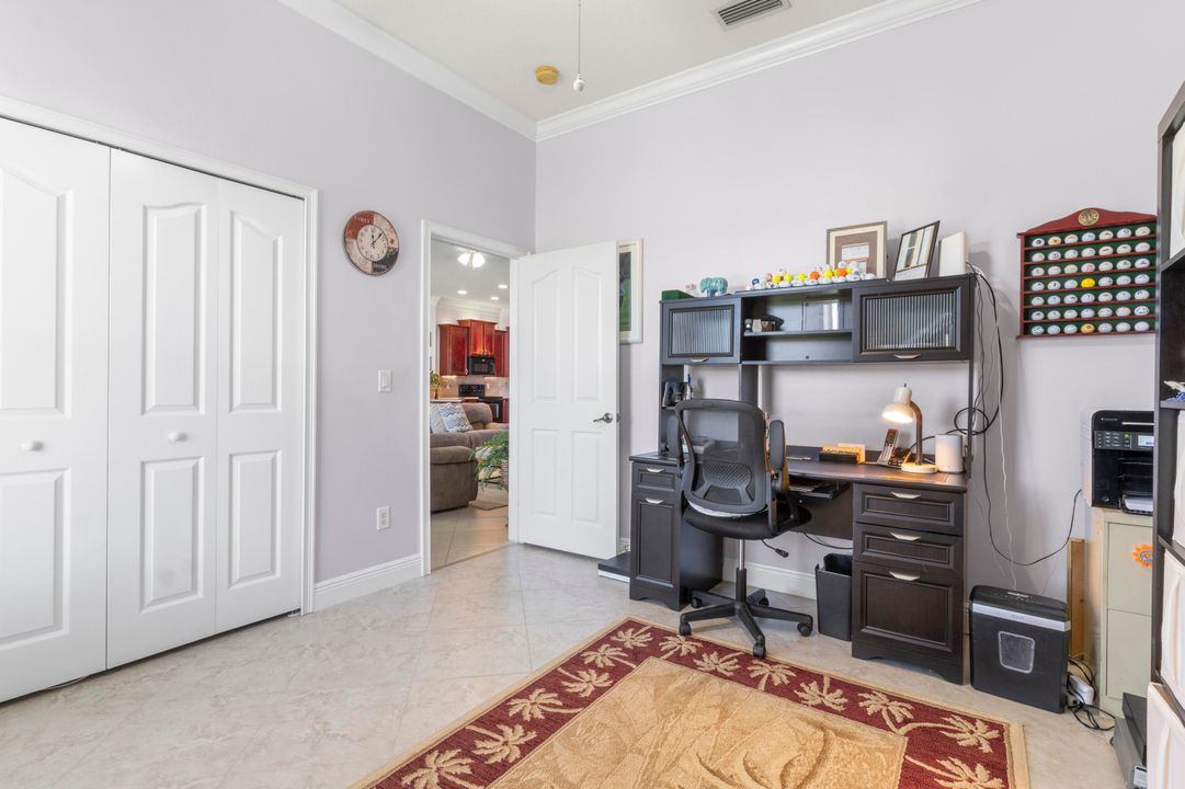 На продажу: $499,000 (4 спален, 2 ванн, 2417 Квадратных фут)