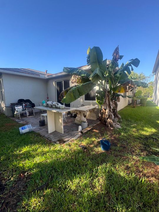 В аренду: $3,500 (3 спален, 2 ванн, 1710 Квадратных фут)