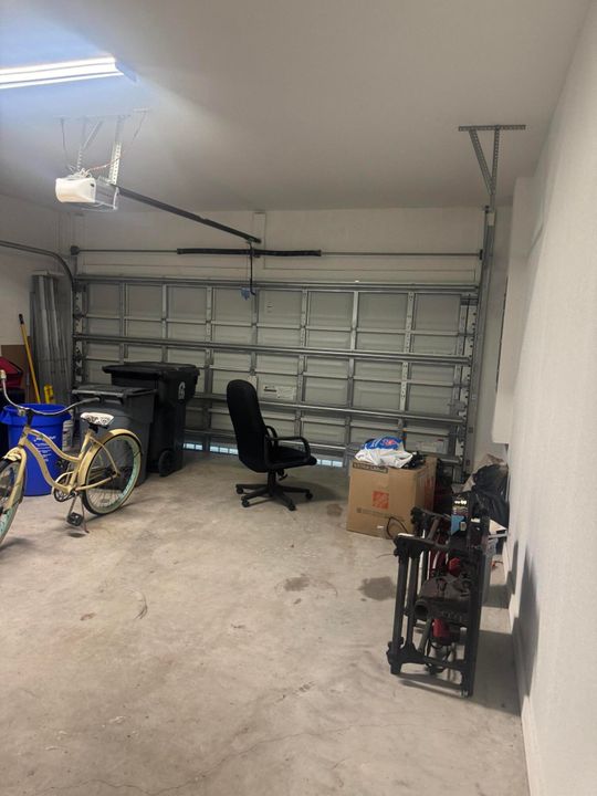 В аренду: $3,500 (3 спален, 2 ванн, 1710 Квадратных фут)