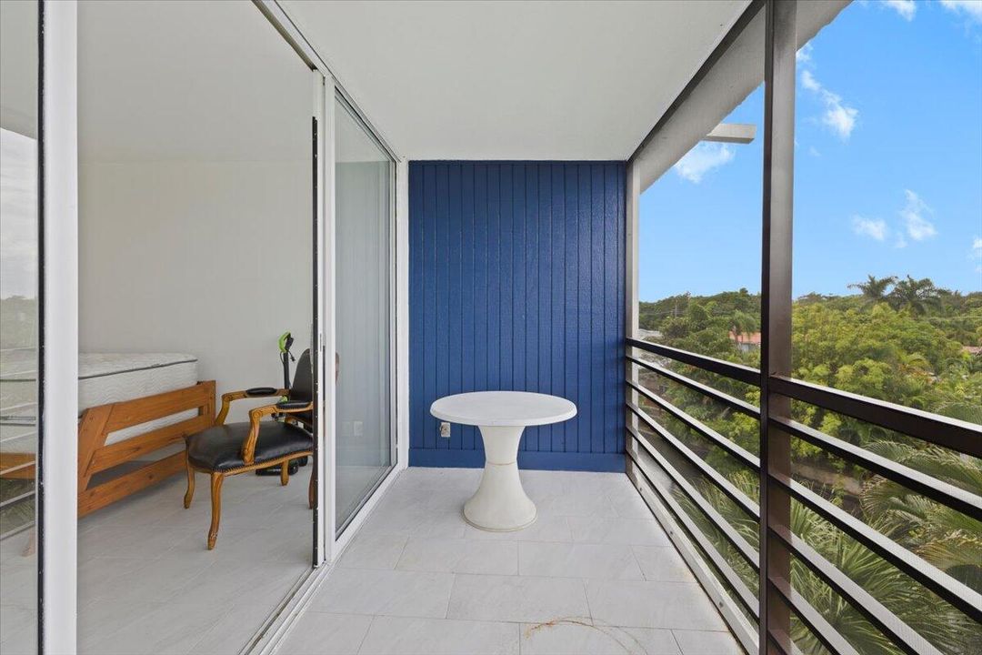 En Venta: $213,500 (2 camas, 2 baños, 975 Pies cuadrados)