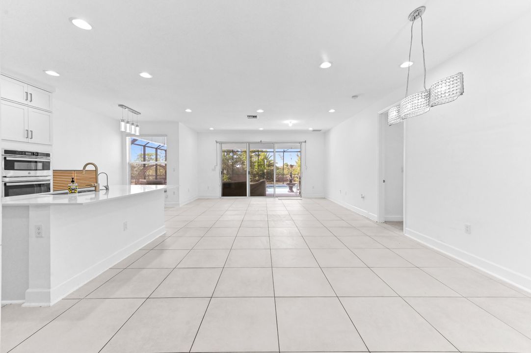 For Sale: $835,000 (4 beds, 3 baths, 2396 Square Feet)