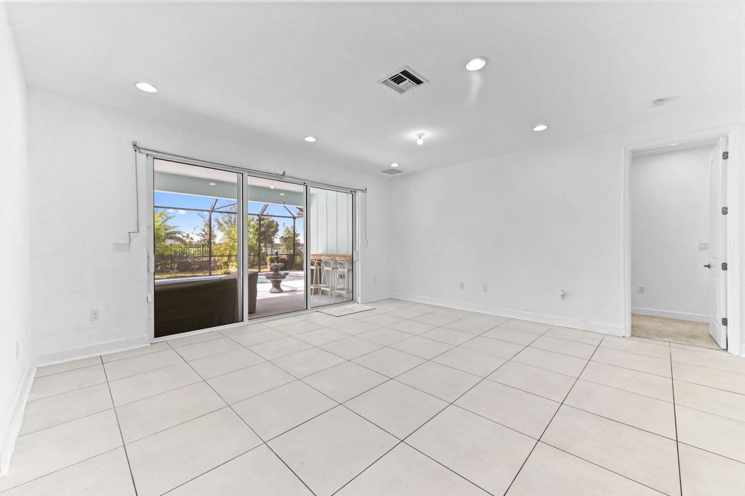 For Sale: $835,000 (4 beds, 3 baths, 2396 Square Feet)