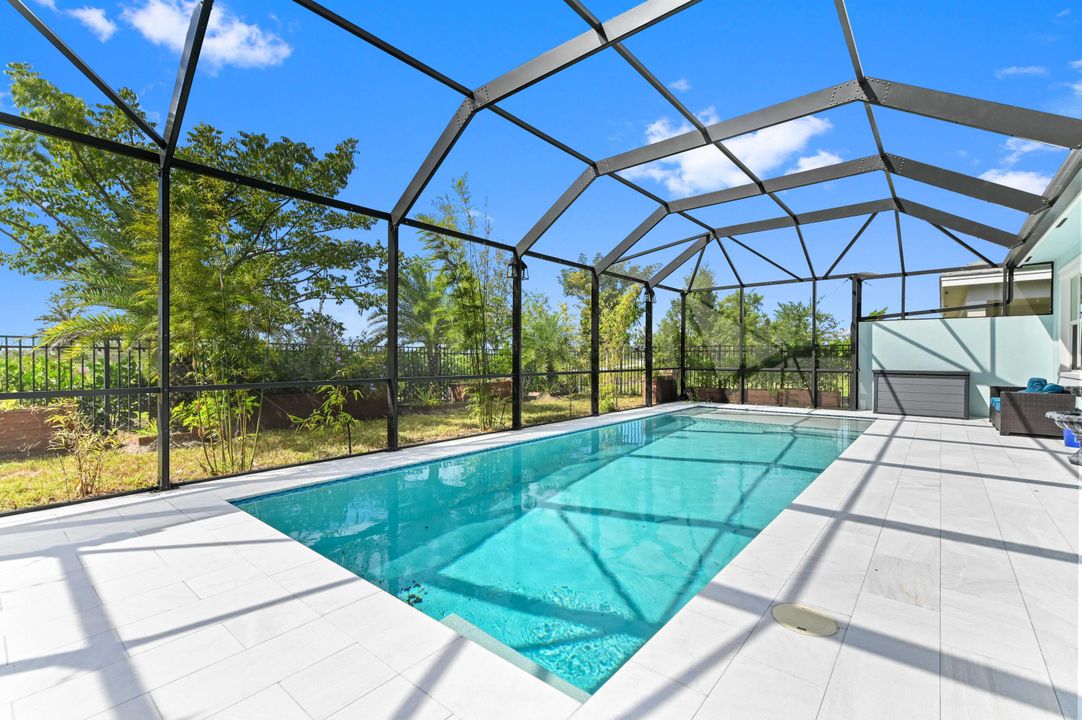 For Sale: $835,000 (4 beds, 3 baths, 2396 Square Feet)