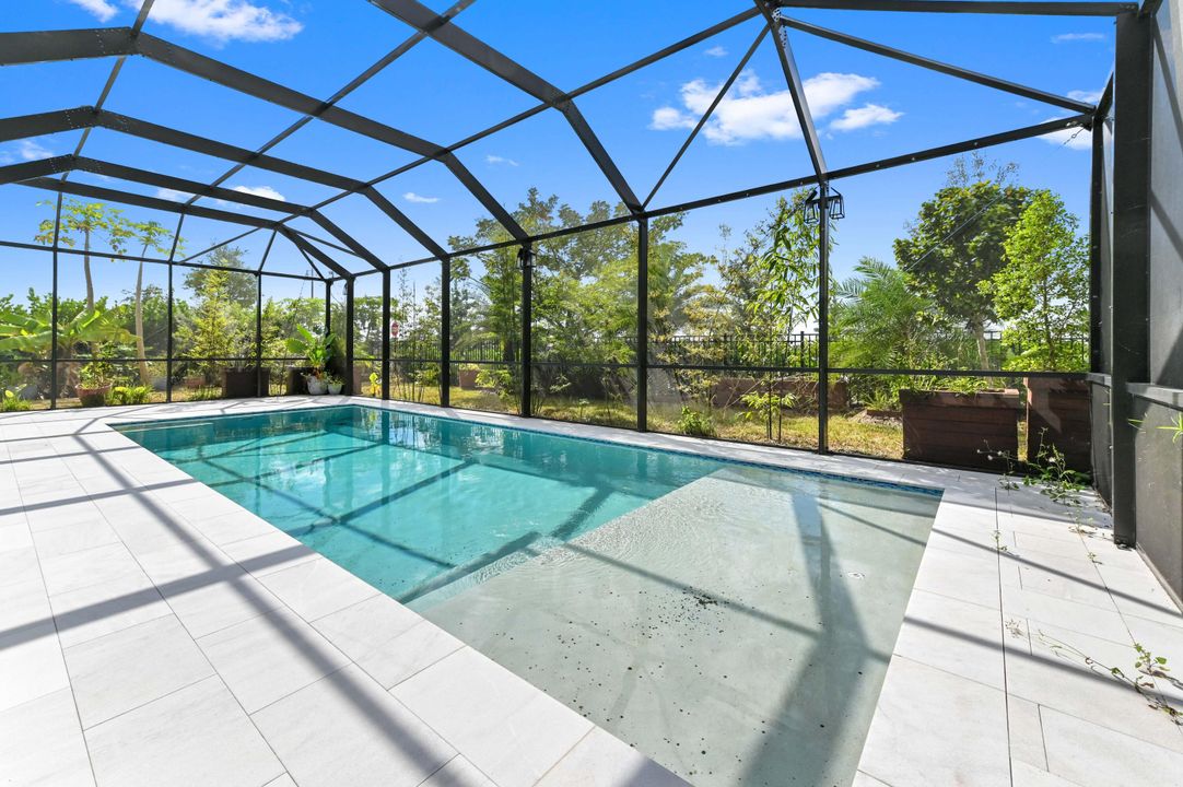 For Sale: $835,000 (4 beds, 3 baths, 2396 Square Feet)