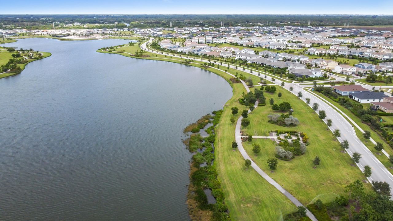 For Sale: $835,000 (4 beds, 3 baths, 2396 Square Feet)