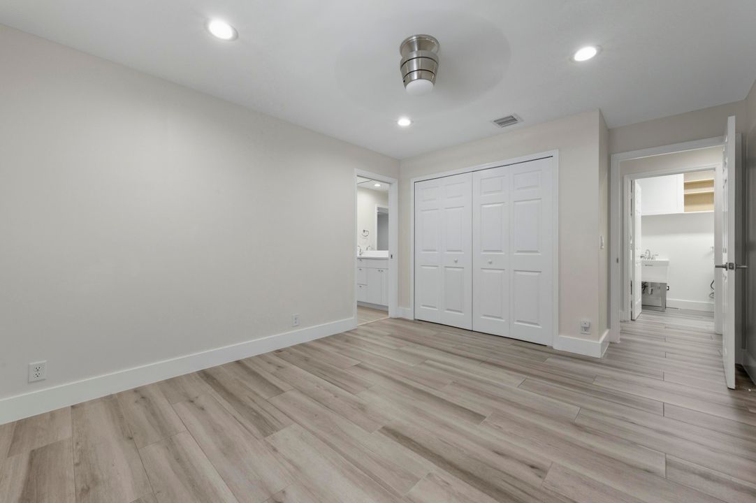 Active With Contract: $5,700 (4 beds, 3 baths, 2725 Square Feet)