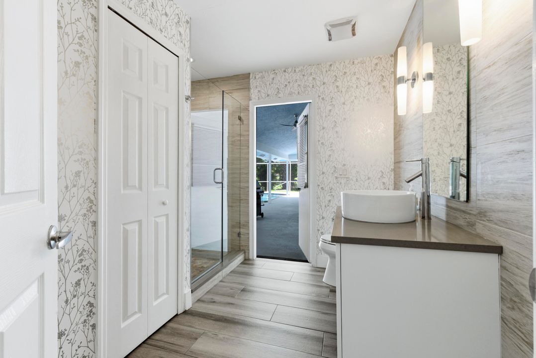 Active With Contract: $5,700 (4 beds, 3 baths, 2725 Square Feet)