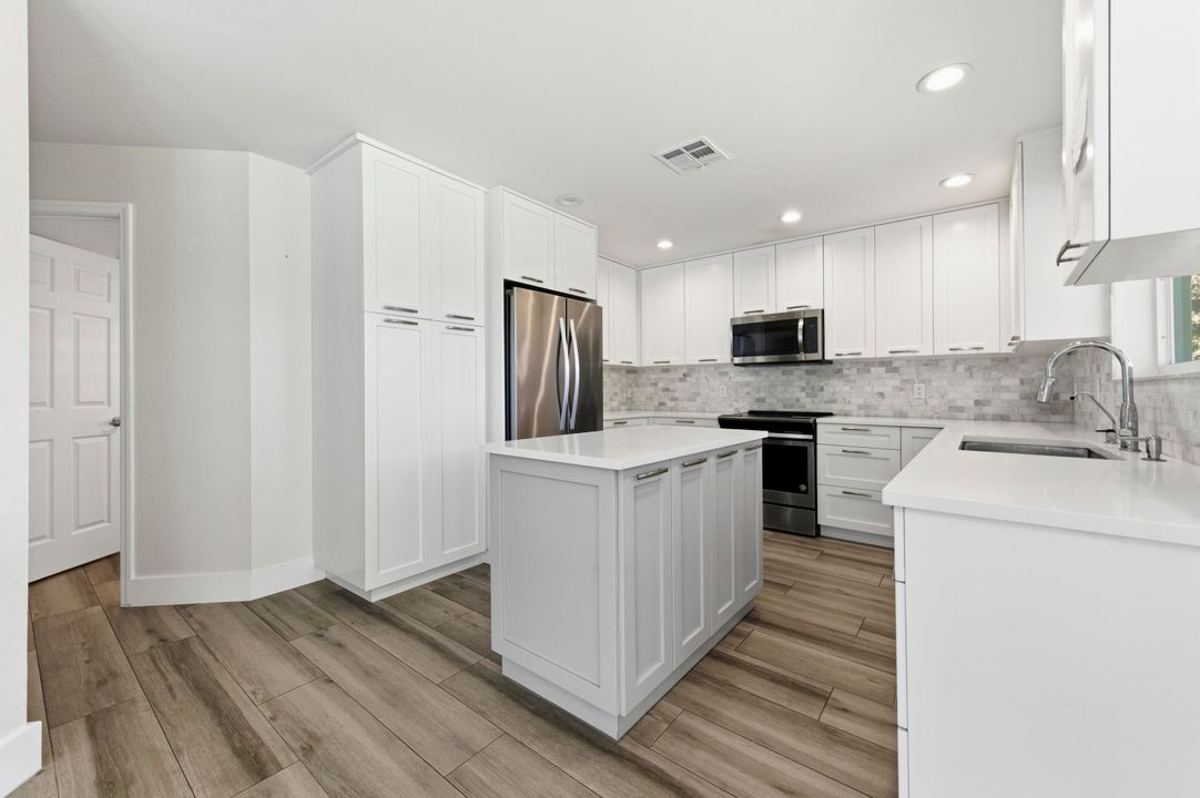 Active With Contract: $5,700 (4 beds, 3 baths, 2725 Square Feet)