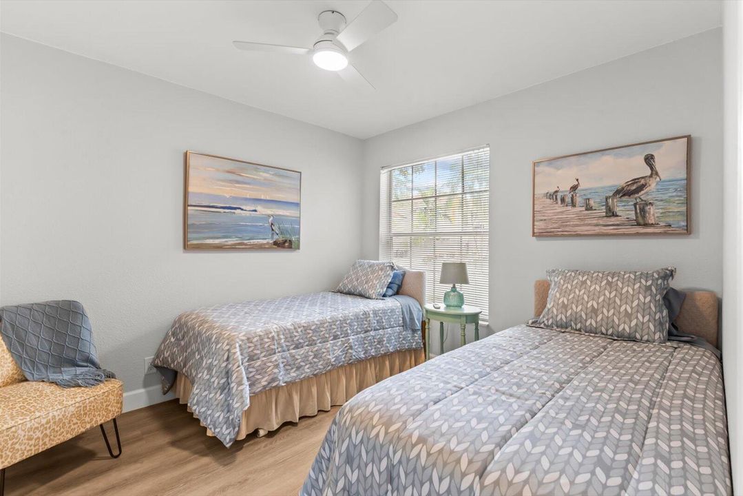 For Sale: $735,000 (3 beds, 2 baths, 1636 Square Feet)