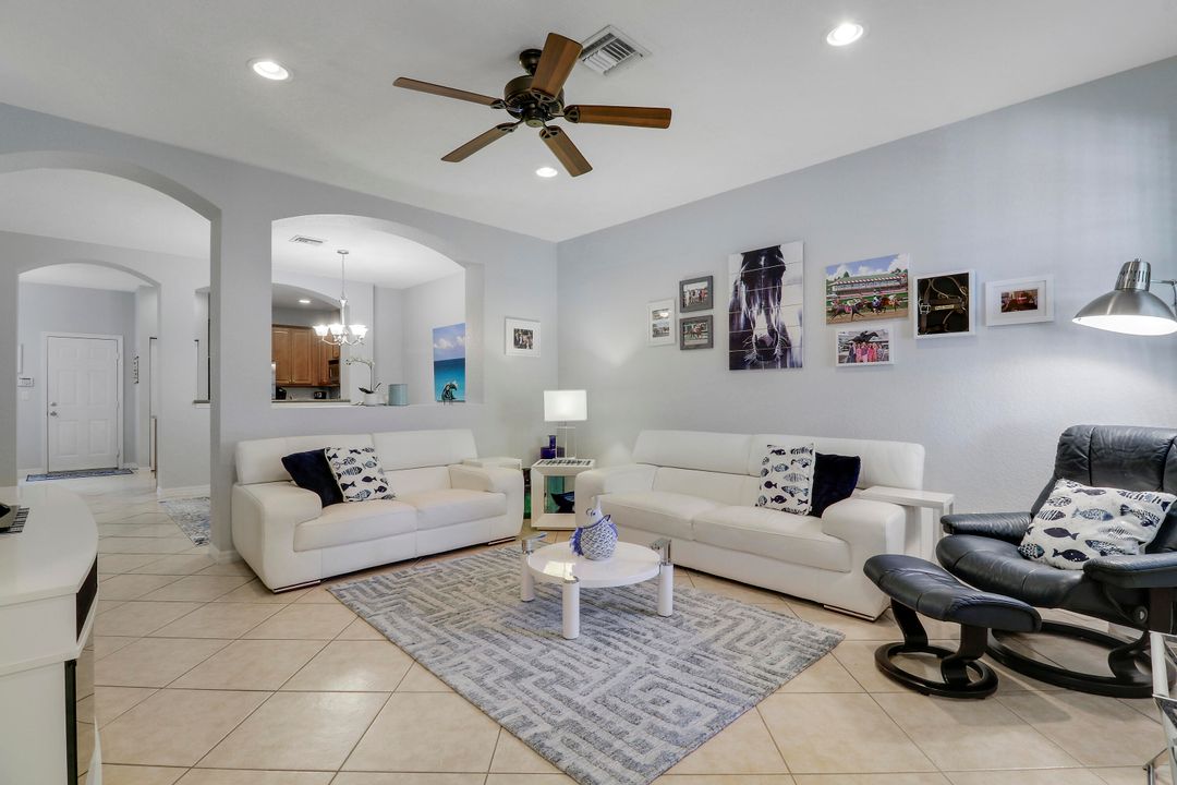 Activo con contrato: $525,000 (3 camas, 2 baños, 1843 Pies cuadrados)