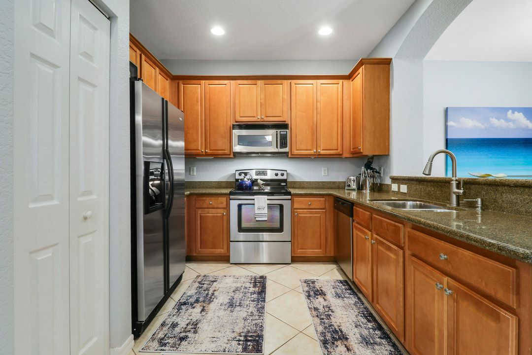 Activo con contrato: $525,000 (3 camas, 2 baños, 1843 Pies cuadrados)