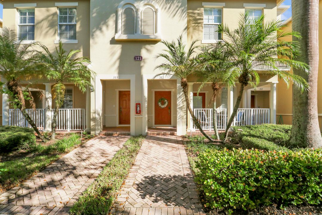 Activo con contrato: $525,000 (3 camas, 2 baños, 1843 Pies cuadrados)