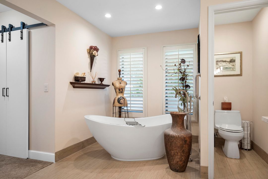 待售: $1,200,000 (4 贝兹, 3 浴室, 3753 平方英尺)