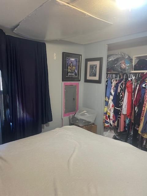 For Sale: $14,500 (2 beds, 2 baths, 1200 Square Feet)