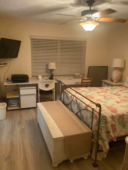 En Venta: $259,900 (2 camas, 2 baños, 1072 Pies cuadrados)