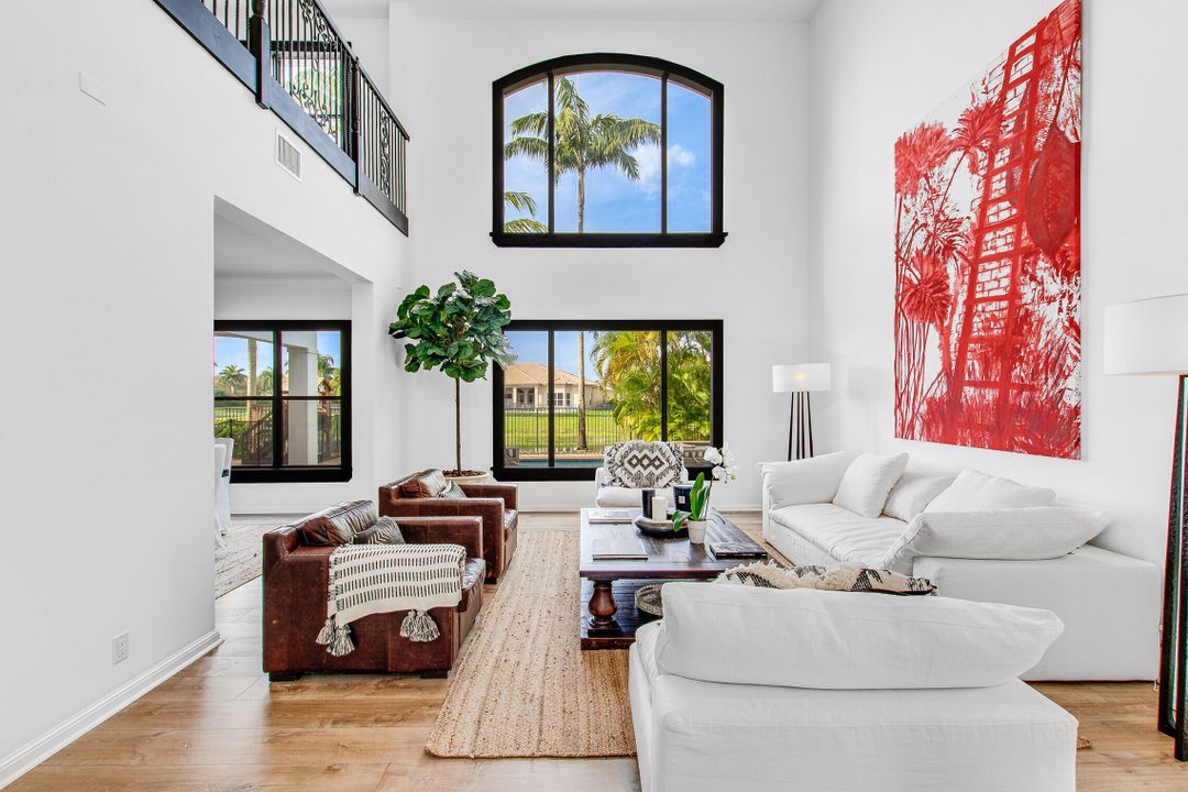 В аренду: $16,000 (6 спален, 4 ванн, 4683 Квадратных фут)