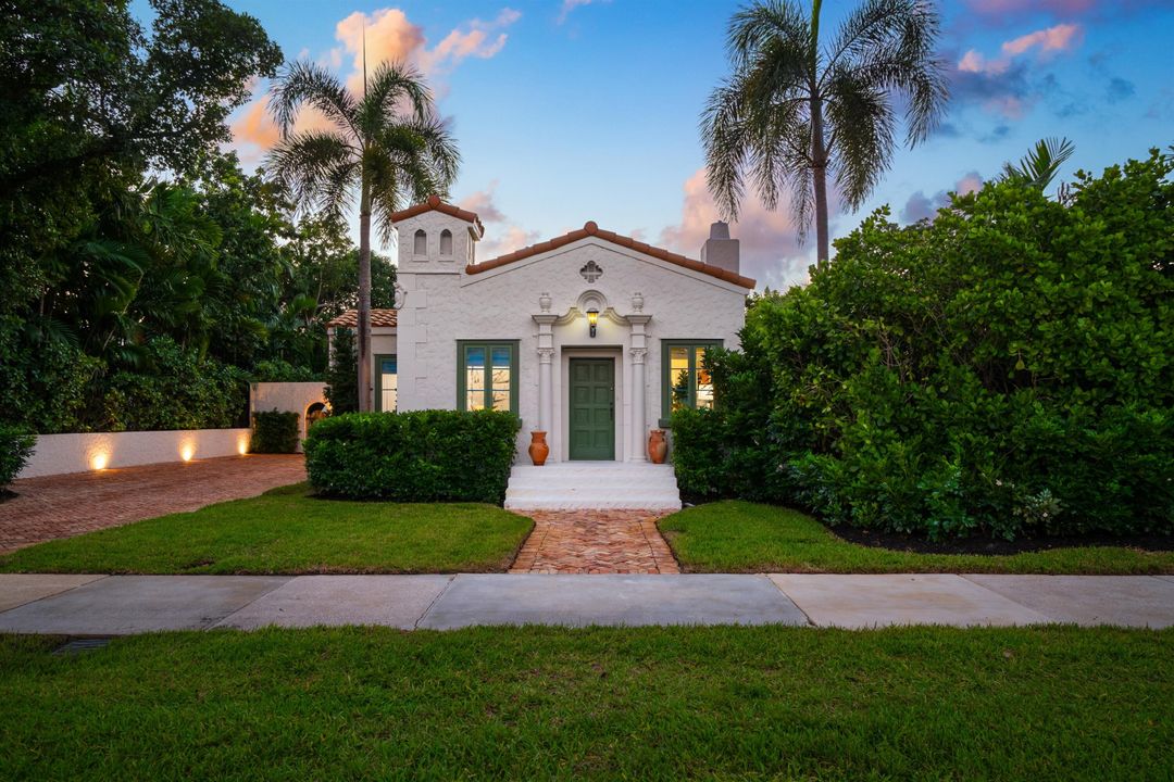 En Venta: $3,495,000 (3 camas, 3 baños, 2499 Pies cuadrados)