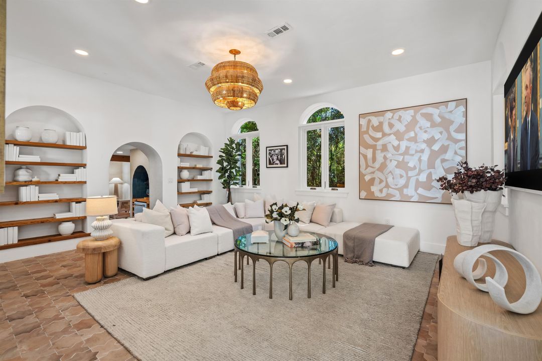 En Venta: $3,495,000 (3 camas, 3 baños, 2499 Pies cuadrados)