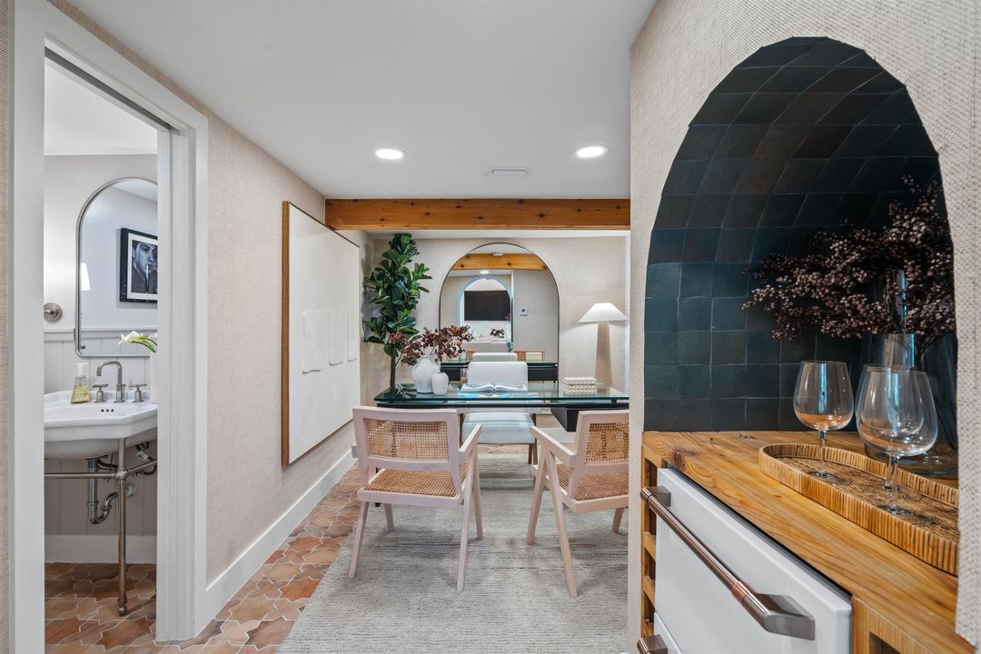 En Venta: $3,495,000 (3 camas, 3 baños, 2499 Pies cuadrados)