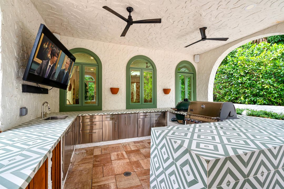 En Venta: $3,495,000 (3 camas, 3 baños, 2499 Pies cuadrados)