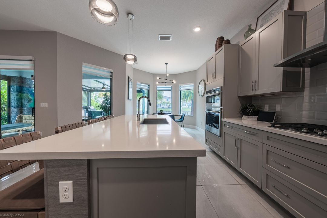 En Venta: $1,549,000 (5 camas, 3 baños, 3784 Pies cuadrados)