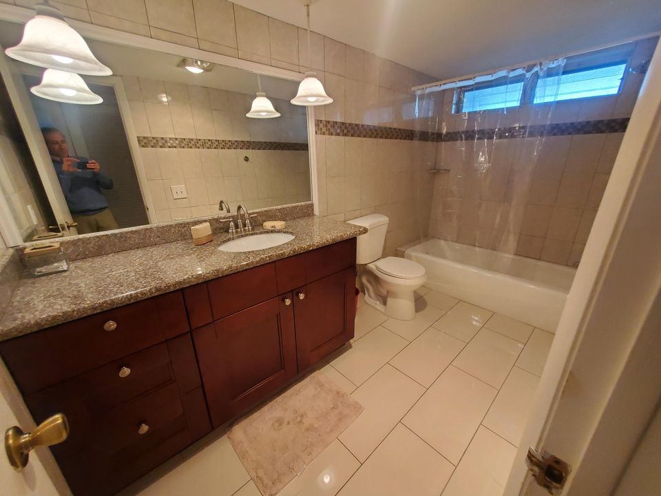 出租: $2,100 (2 贝兹, 2 浴室, 1120 平方英尺)