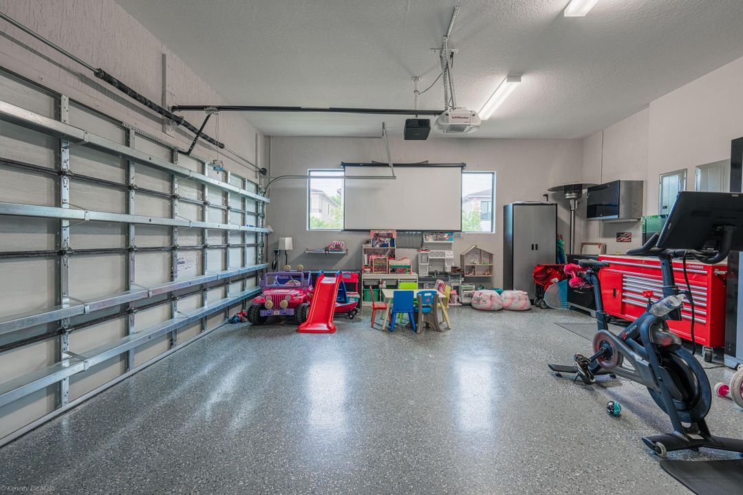 En Venta: $1,549,000 (5 camas, 3 baños, 3784 Pies cuadrados)