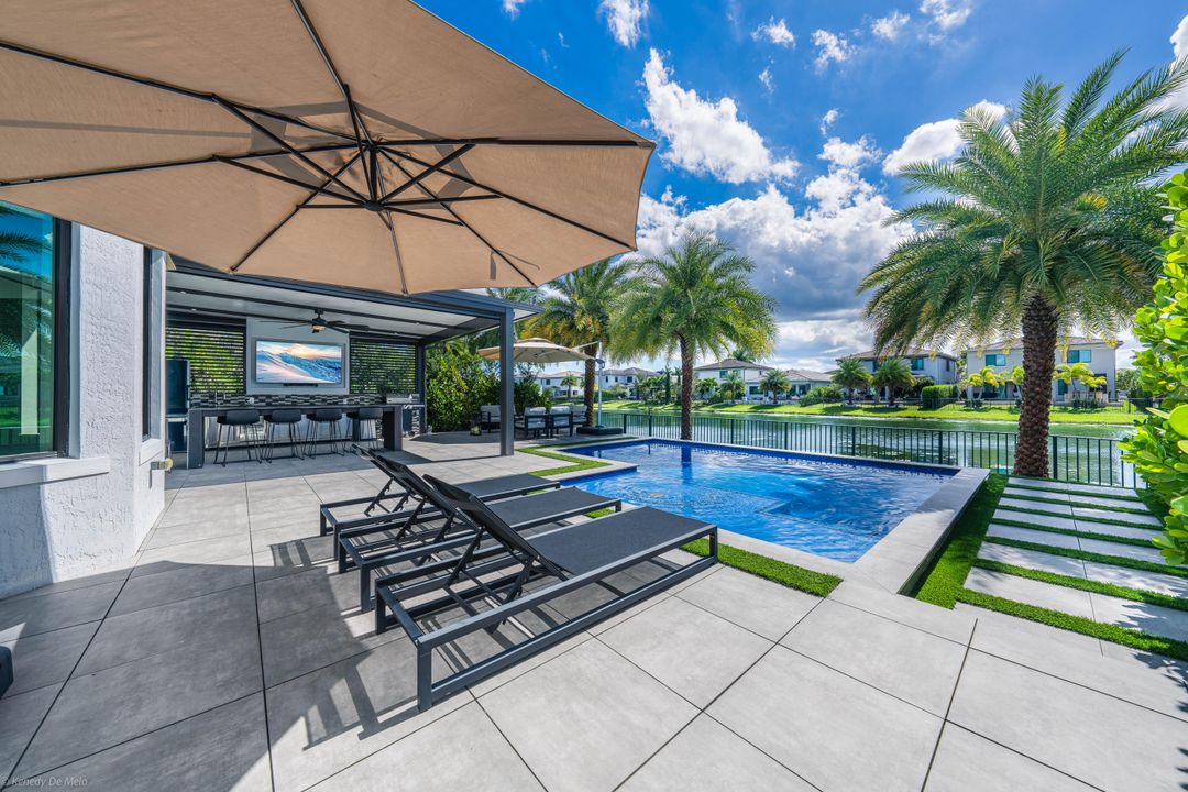 En Venta: $1,549,000 (5 camas, 3 baños, 3784 Pies cuadrados)