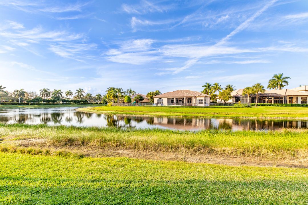 В аренду: $16,000 (6 спален, 4 ванн, 4683 Квадратных фут)