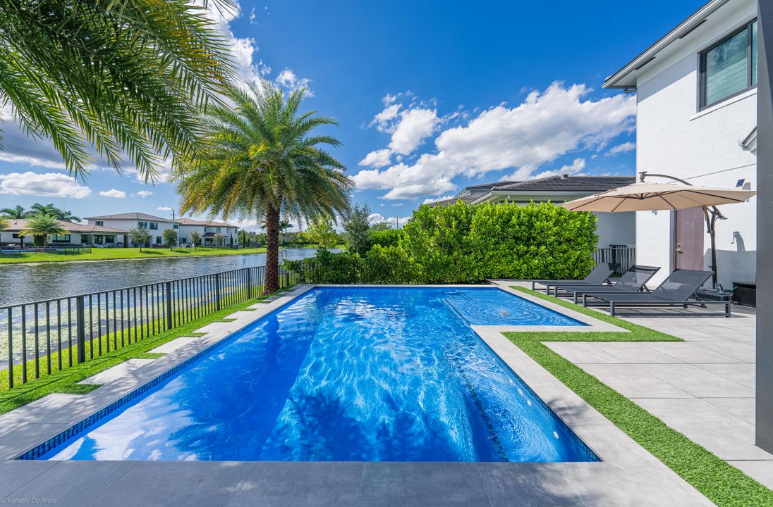 En Venta: $1,549,000 (5 camas, 3 baños, 3784 Pies cuadrados)