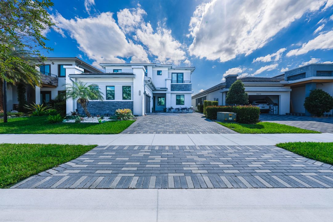 En Venta: $1,549,000 (5 camas, 3 baños, 3784 Pies cuadrados)