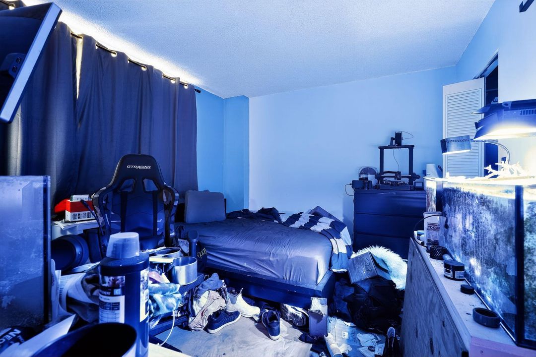 Activo con contrato: $100,000 (2 camas, 2 baños, 975 Pies cuadrados)