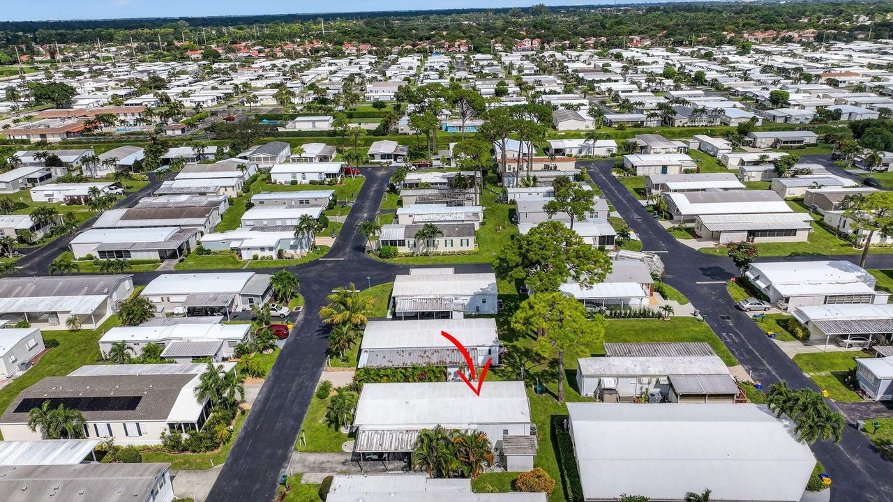 待售: $165,000 (2 贝兹, 2 浴室, 1344 平方英尺)